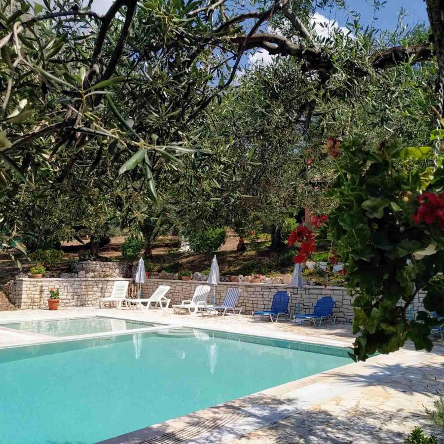 Villa Stefanos Apartments By Hotelius Glyfa Extérieur photo